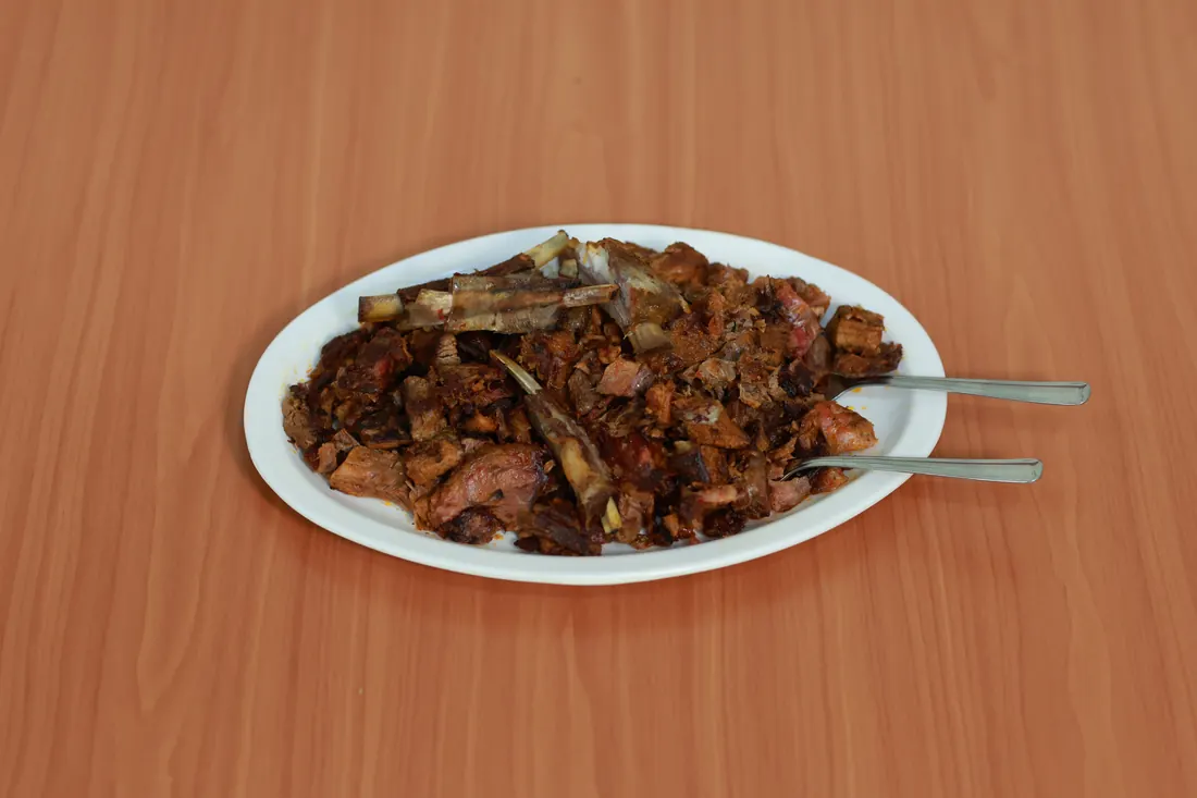 Orden de birria por kilo de La Tapatía